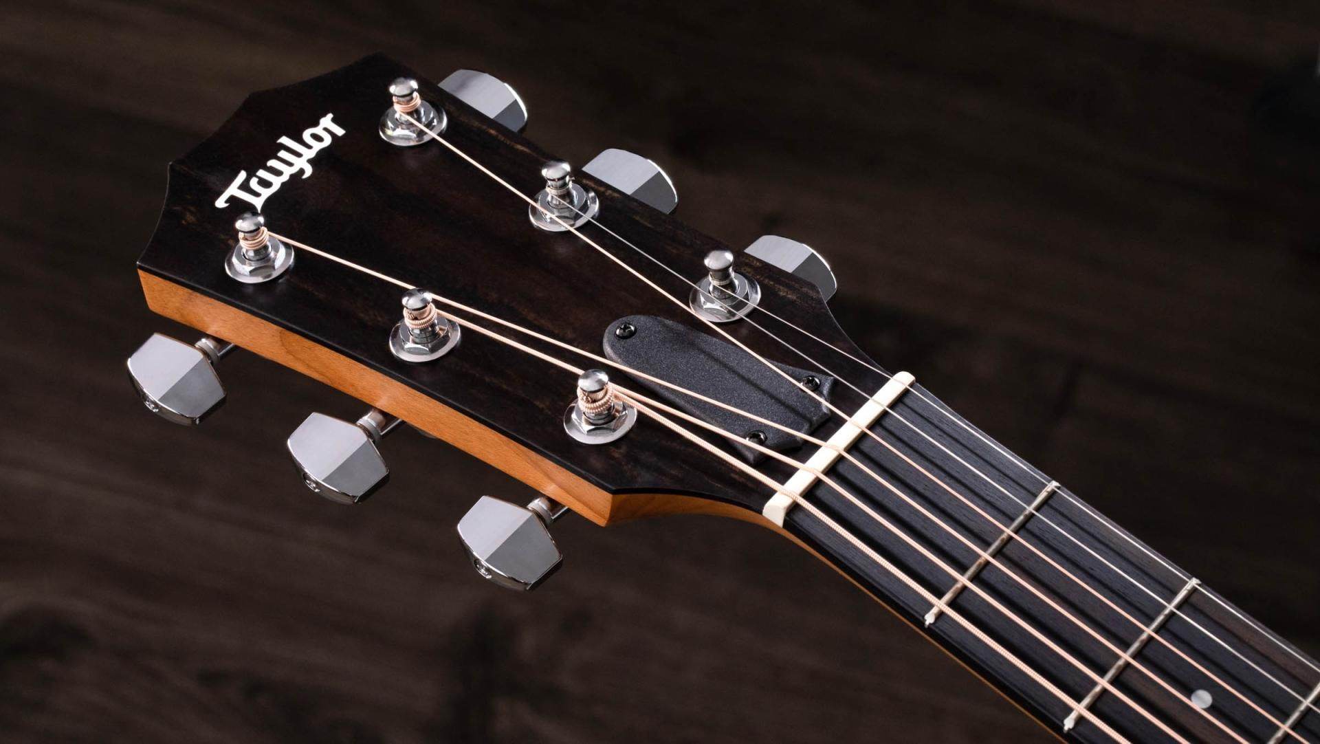 Taylor 114CE 100 Series Grand Auditorium Cutaway A/E Guitar (Natural, Sapele Back & Sides) - Ray's Midbell Music