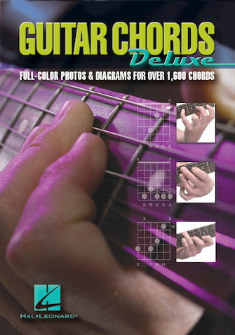 HAL LEONARD HL00695825 Guitar Chords Deluxe