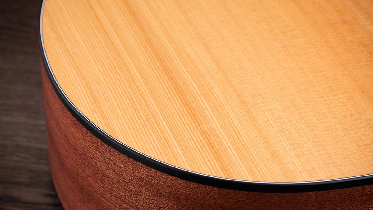 Taylor 114CE 100 Series Grand Auditorium Cutaway A/E Guitar (Natural, Sapele Back & Sides)