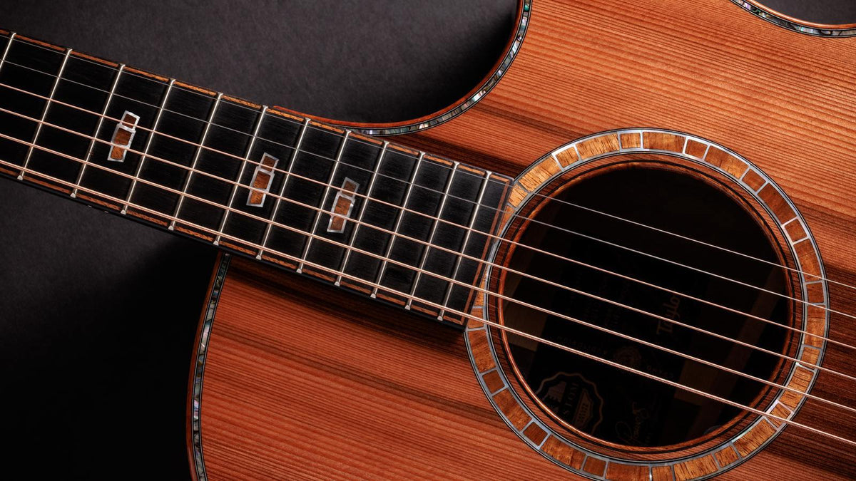 TAYLOR C14CE B6028 Custom Series #28 Grand Auditorium A/E Guitar (Sinker Redwood Top, Walnut Back/Sides, Koa Binding, Brown Sugar Natural Gloss Finish)