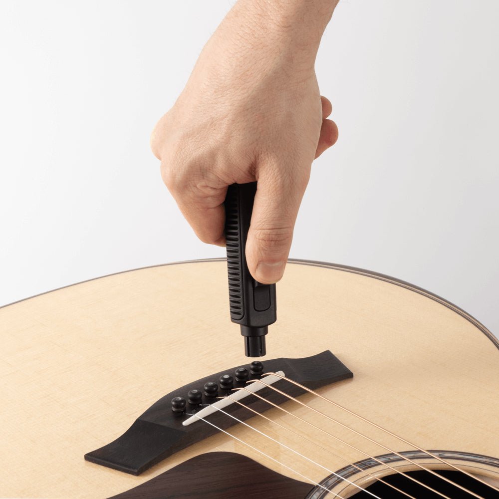 D'ADDARIO PWTGPW01 Tour Grade String Peg Winder - Ray's Midbell Music