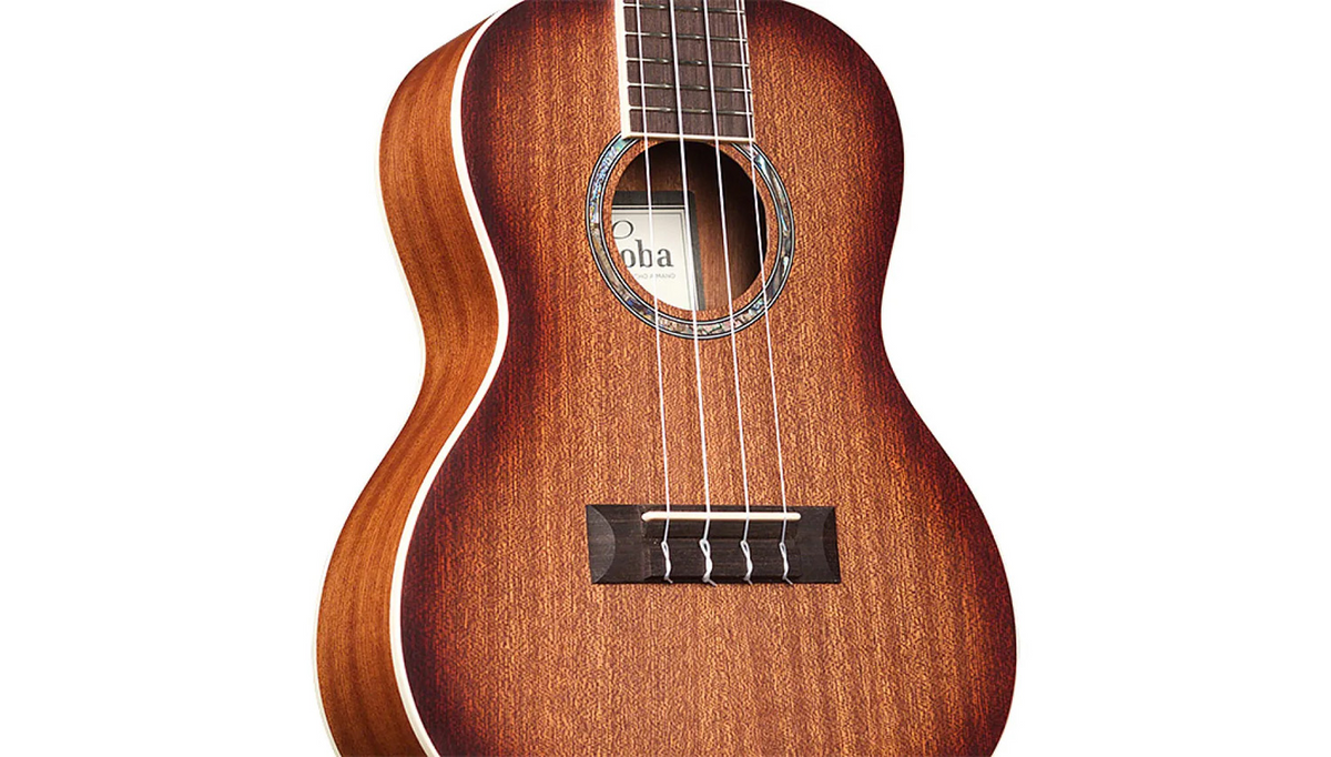 Cordoba 15CME Concert Mahogany A/E Ukulele (Edge Burst)