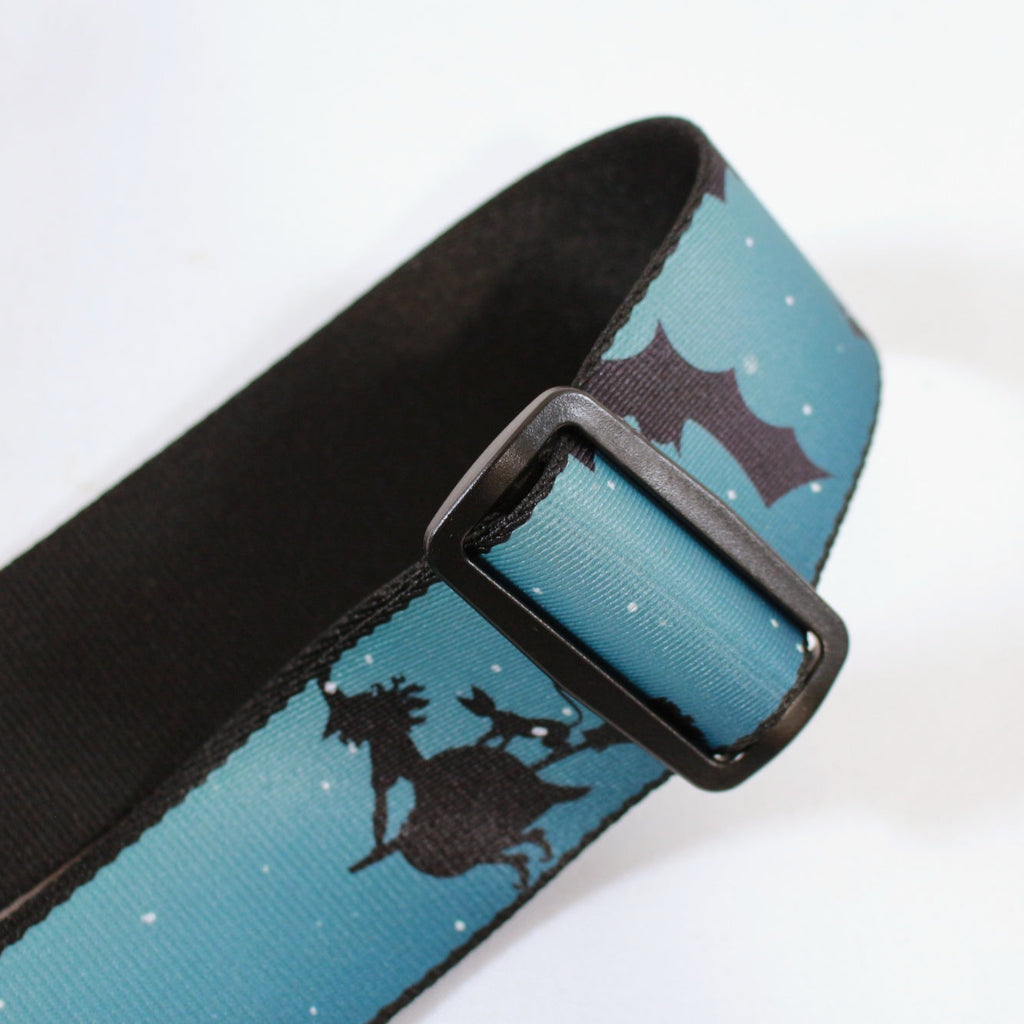 LEVYS MP2H003 2" Holiday Strap-Batty Witch