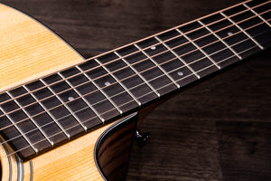 Taylor 210CE 200 Series Dreadnought A/E Guitar (Natural)
