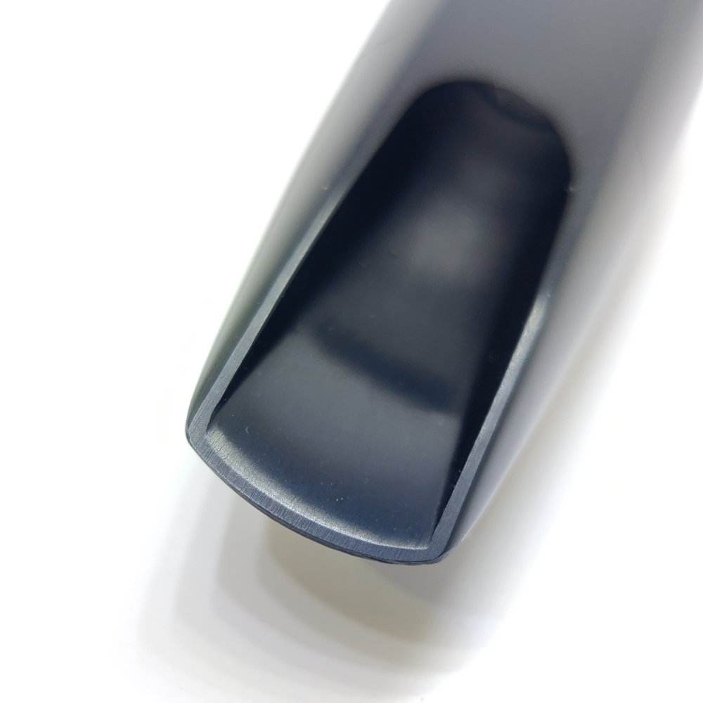 MEYER CMR402NY7M 7M Connoisseur New York Hard Rubber Alto Sax Mouthpiece - Ray's Midbell Music