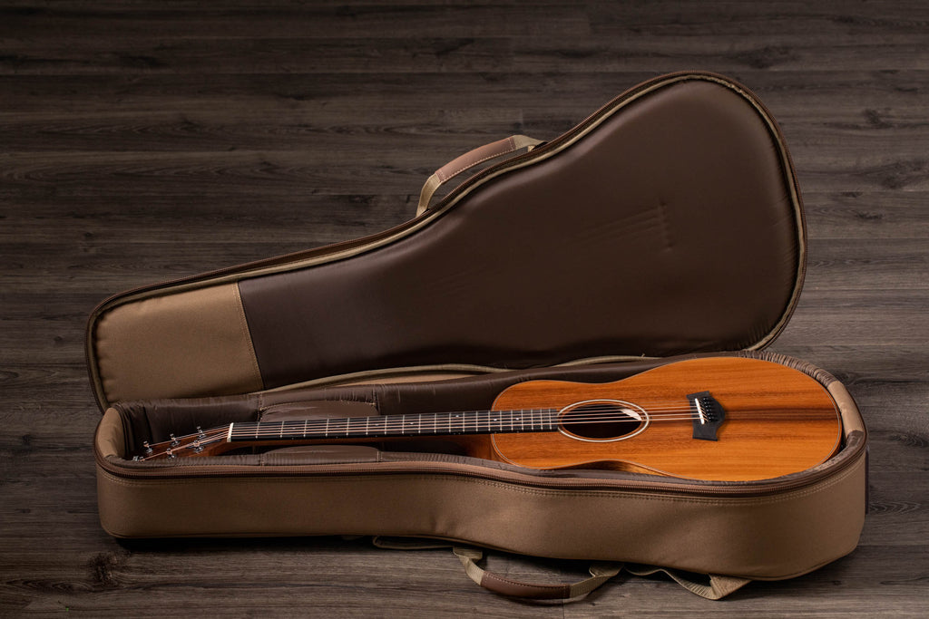 Taylor GSMINIEKOA GS Mini Grand Symphony Koa Acoustic/Electric Guitar