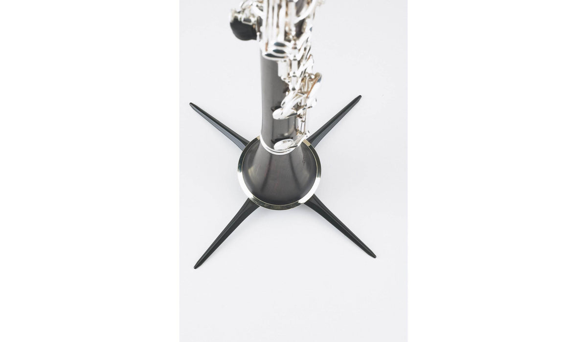 K & M 15222B Clarinet In Bell Stand (4 Legs) - Ray's Midbell Music